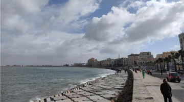 تحذير اليوم في الإسكندرية تأثيرات شبورة ورياح نشطة متوقعة